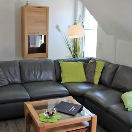 Haus Sonne Apartment Thiessow